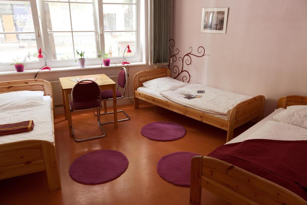 U Inn Berlin Hostel Phòng bức ảnh